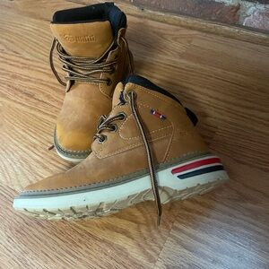 Toddler boots. Worn a few times.